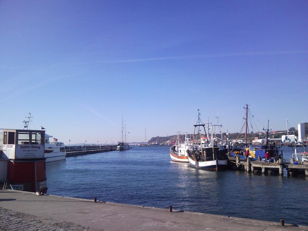 Ferienwohnung In Sassnitz Ruegen Naehe Weltnaturerbe Kreidekueste Exterior foto