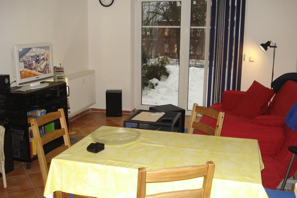 Ferienwohnung In Sassnitz Ruegen Naehe Weltnaturerbe Kreidekueste Exterior foto